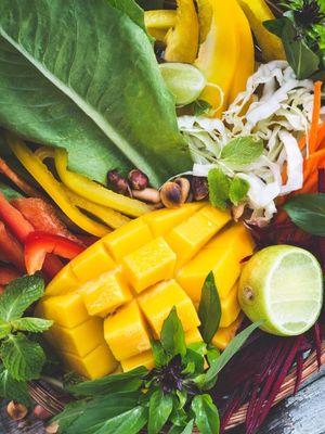 Crunchy Green Mango Salad