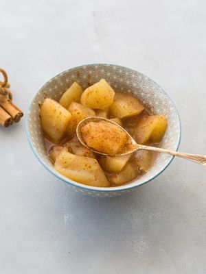 Stewed Apples with Greek Yoghurt