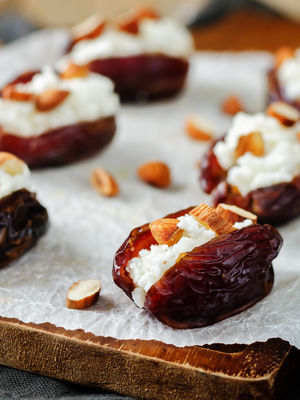 Banoffee Stuffed Dates!