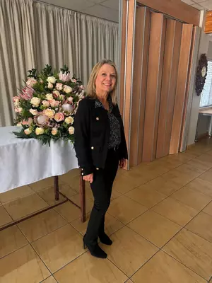 Elmari de Lange After