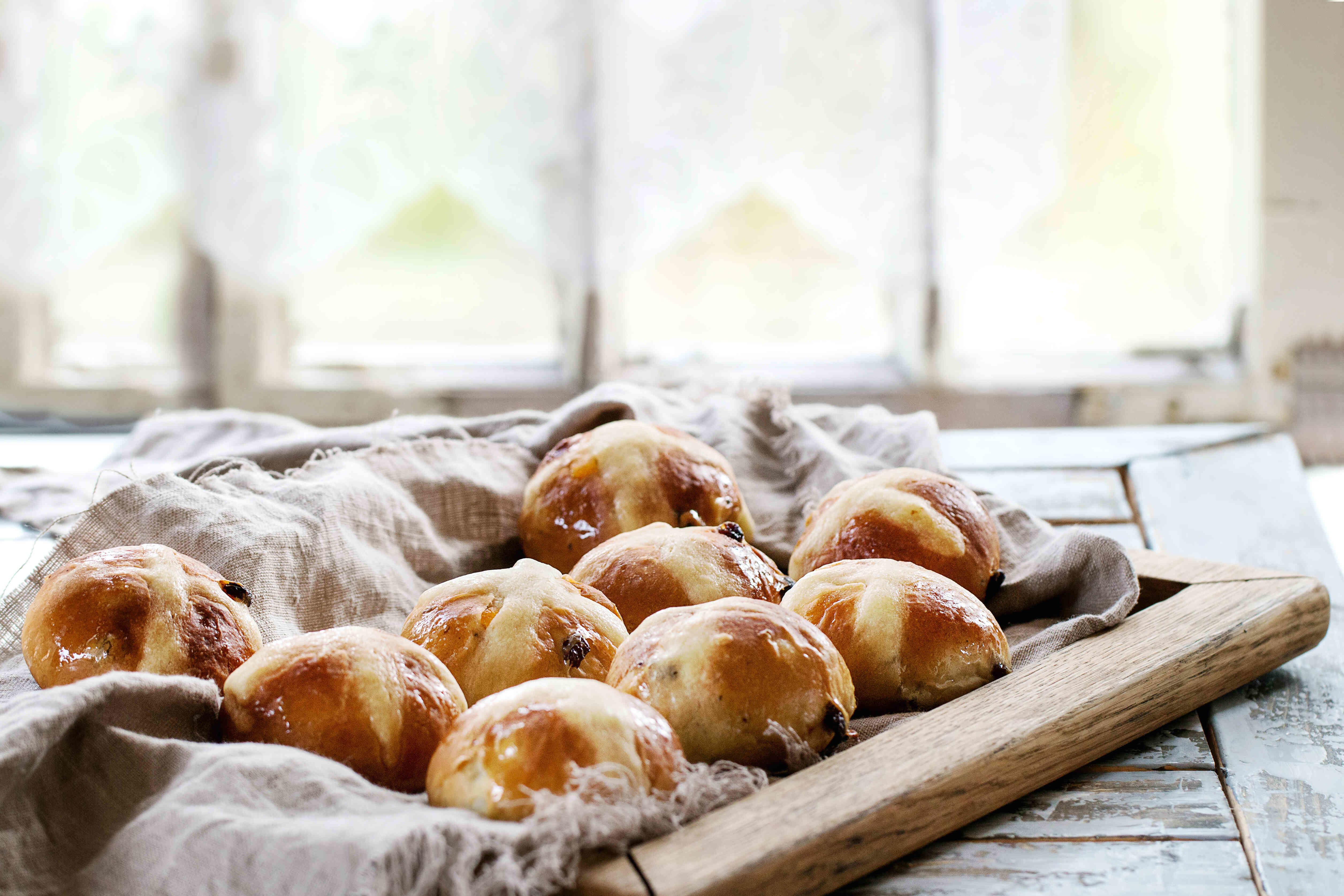 Hot-Cross-Buns