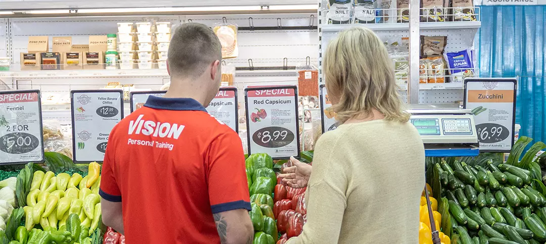 Shopping tour with male trainer and female client