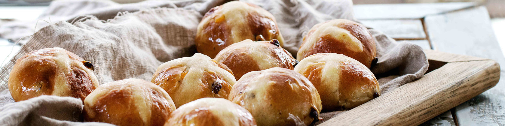 Hot-Cross-Buns