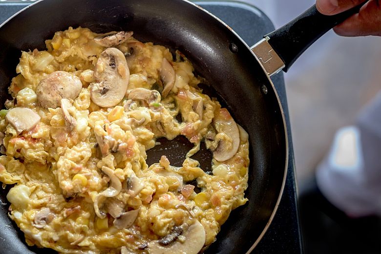 Low Carb Low Fat Scrambled Eggs